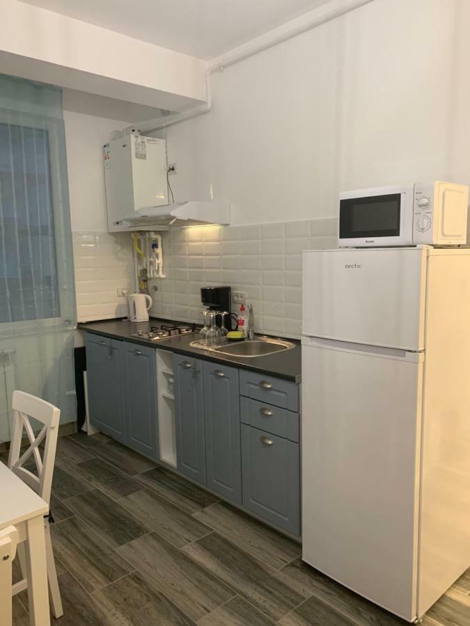 Garsoniera De La Mare Apartment นาโวดาริ ภายนอก รูปภาพ