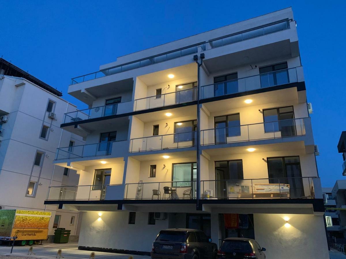 Garsoniera De La Mare Apartment นาโวดาริ ภายนอก รูปภาพ